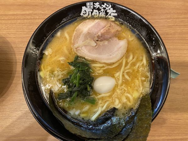「ラーメン  (並) 750円 ライス100円」@町田商店 恵比寿東口店の写真