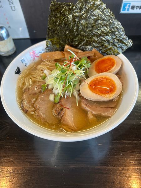 「特製煮干塩ラーメン」@麺や 笑 ～Sho～の写真