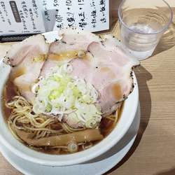 醤油ラーメン