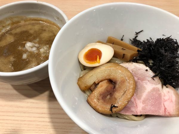 「特製煮干しつけ麺」@オリオン食堂の写真
