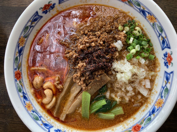 「担々麺 1000円」@キッチン ヤンの写真