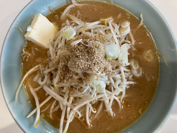 「みそバターラーメン 750円」@えぞっ子 見和店の写真