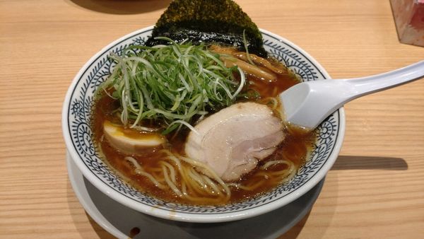 「熟成醤油ねぎラーメン」@丸源ラーメン 新鎌ケ谷店の写真
