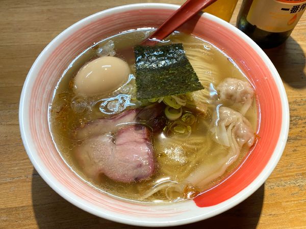 「特製そば 1,000円 ＋ 瓶ビール 550円」@支那そば なかじまの写真