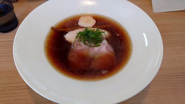 「鶏中華　醤油」@麺家 八丸の写真