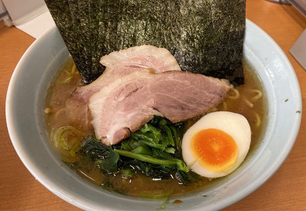 「特製らーめん 海苔 硬 多」@横浜らーめん 武蔵家 綾瀬店の写真