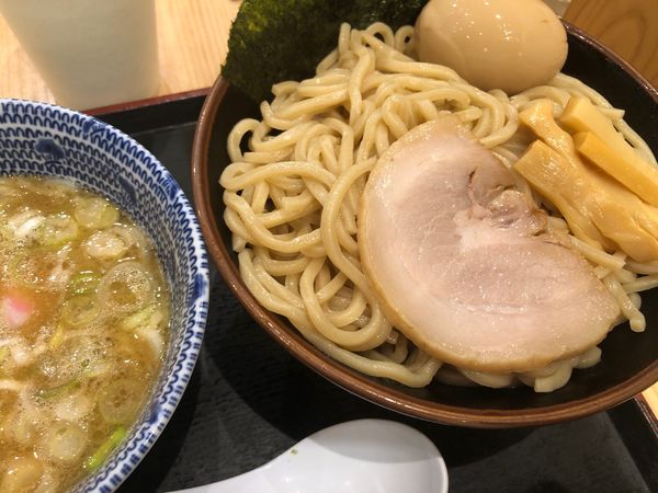 「つけ麺・並＋味玉」@舎鈴 田町駅前店の写真