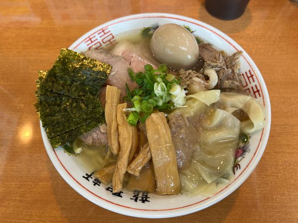 「特製塩ラーメン」@龍聖軒の写真