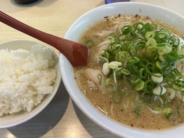 「みそラーメン+小ライス(900+100円)」@ラーメン ゆうの写真