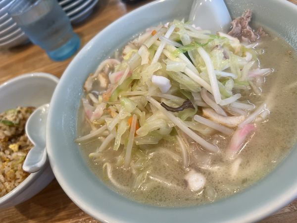 「焼飯セット（1050円）」@中国料理 西海 本店の写真