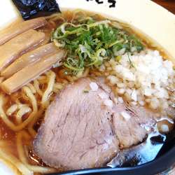 黄金醤油らーめん