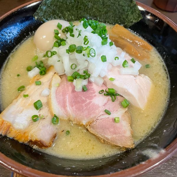 「政宗 白湯ラーメン 900円」@つけ麺 弥七の写真