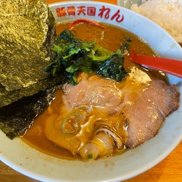 「豚骨天国 790円 ライス（小）100円」@豚骨らーめん れんの写真