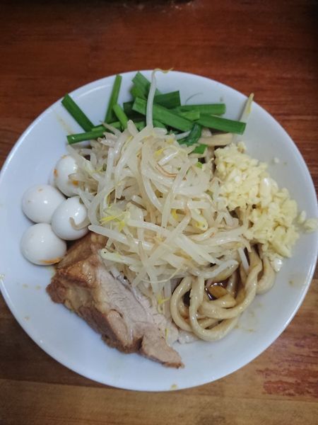 「【限定】激辛ラーメン ミニ(200g) +うずら 5個」@蓮爾 新町一丁目店の写真