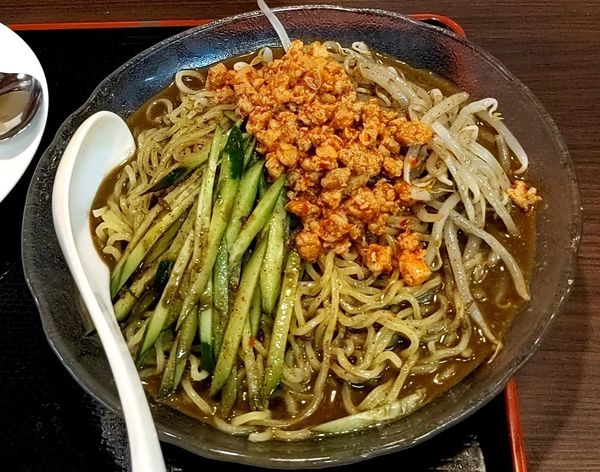 「冷し黒担々麺」@菜々香の写真