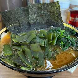 茎わかめラーメン