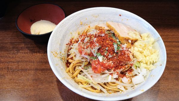 「【限定】アラビアータ(ニンニクマシマシ)+粉チーズ」@麺屋 づかちゃんの写真