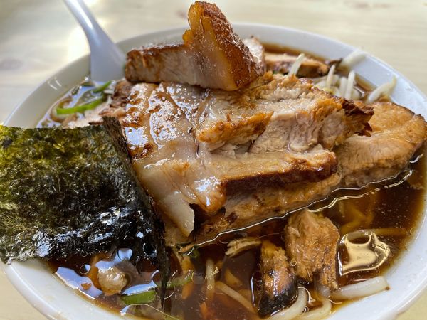 「チャーシューワンタンメン」@味の大西 本店の写真