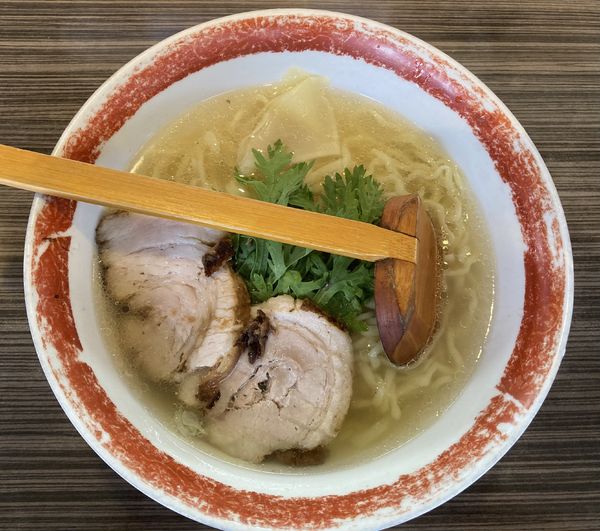 「本丸塩らー麺」@厚木本丸亭の写真