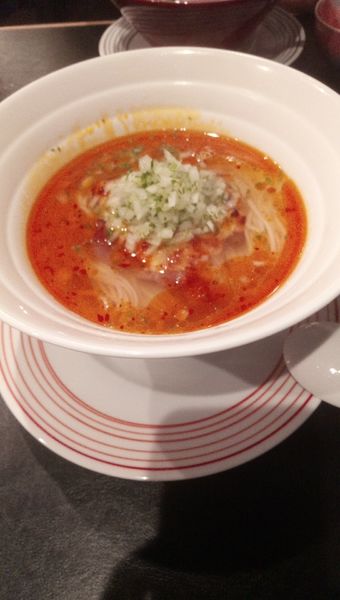 「トマトラーメン」@トーキョーニューミクスチャーヌードル 八咫烏 CHIKARABOの写真