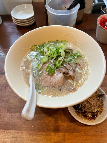 「博多豚骨ラーメン」@幸心堂の写真