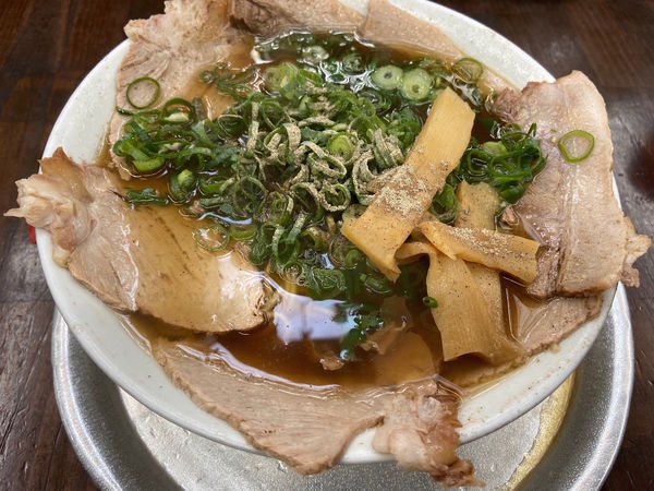 「Bラーメン（醤油チャーシューめん）＋半チャーハン：980円」@神戸ラーメン 第一旭 三宮本店の写真