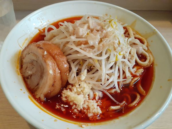 「ラーメン、辛、麺量３５０」@麺屋 味方の写真