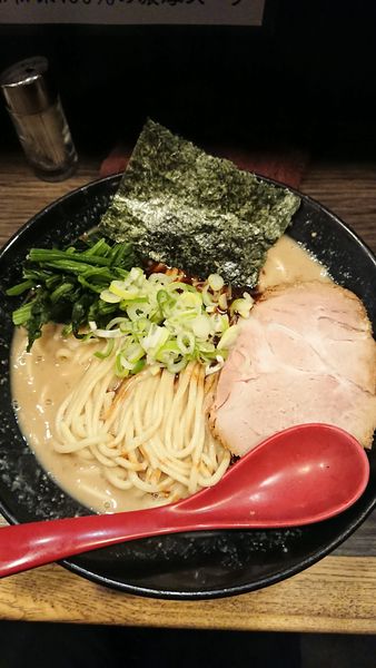 「こってり極旨ら～麺黒」@戯拉戯拉の写真