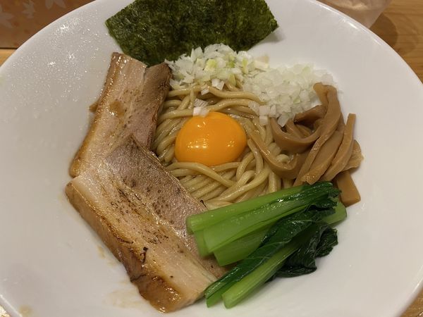 「まぜそば並900円」@つけめん 蕾 本家の写真