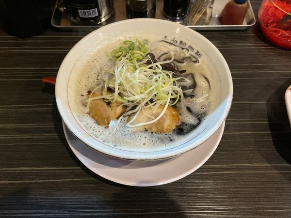 「マー油らーめん」@山中製麺所 本町店の写真