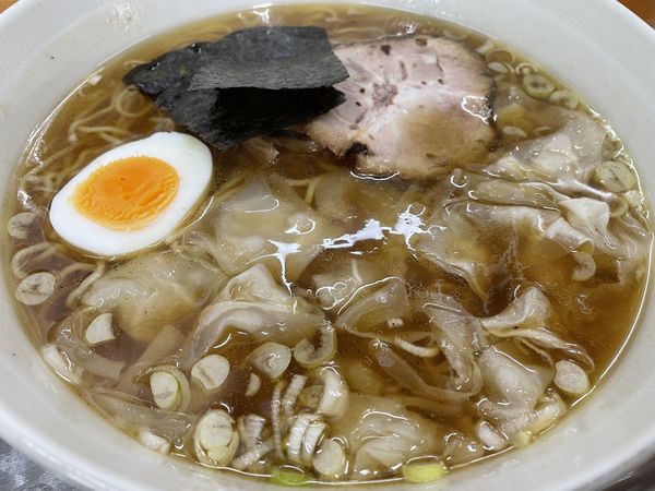 「ワンタンメン小盛り950円」@川越大勝軒の写真