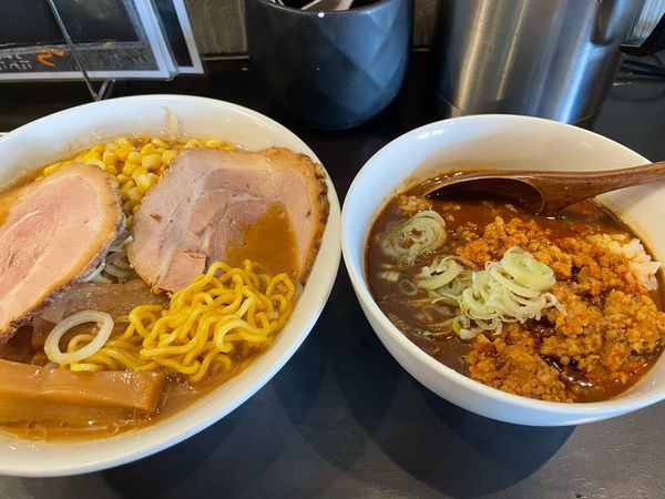 「半カレーらあめん900円」@旭川らあめん ひでまるの写真