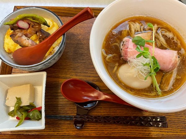 「麦右衛門中華そば　ふわ玉チャーシュー丼」@中華そば 麦右衛門の写真