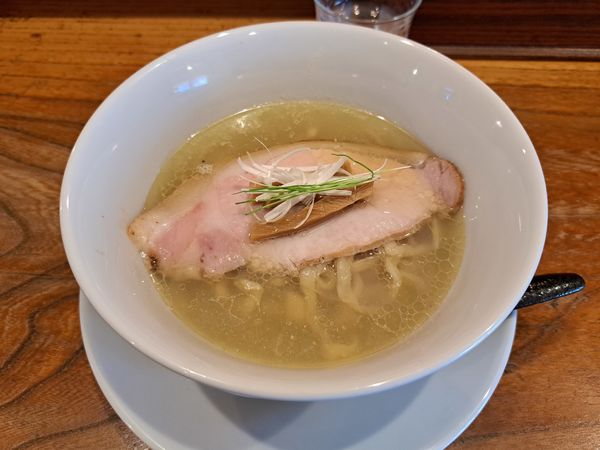 「地鶏出汁そば　白醤油」@中華そば 先崎の写真