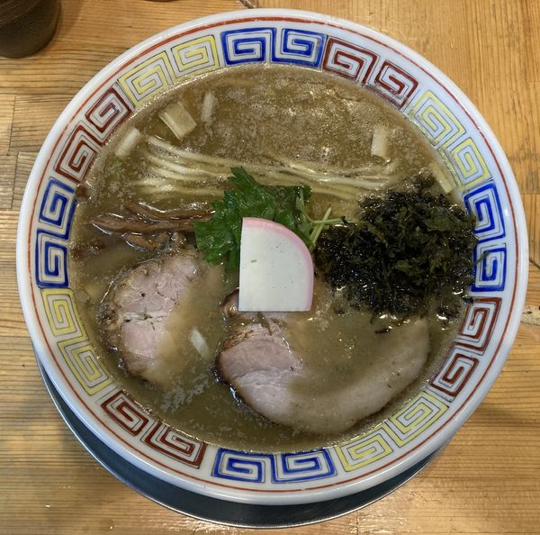 「魚群煮干し中華そば」@我的中華そば 机上の空論。の写真