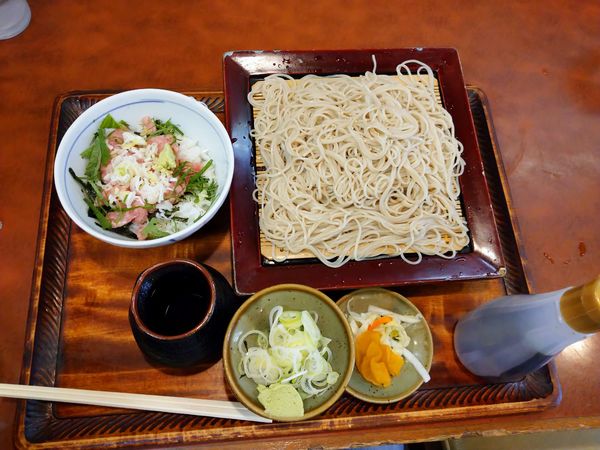 「もりそばとねぎとろ丼のセット（900円くらい）」@そば処 更科京屋の写真