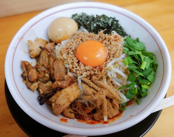 「誤爆まぜそば」@ラーメン・つけ麺 爆王の写真