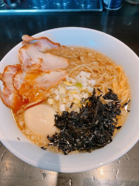 「燕三条式背脂煮干しラーメン」@らーめん ちゃん亭の写真