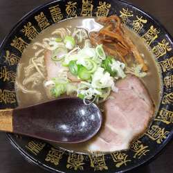 【数量限定】超濃厚煮干　950円