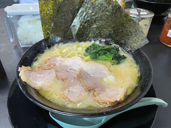 「MAXラーメン　塩　大盛」@横浜家系ラーメン 武石家の写真