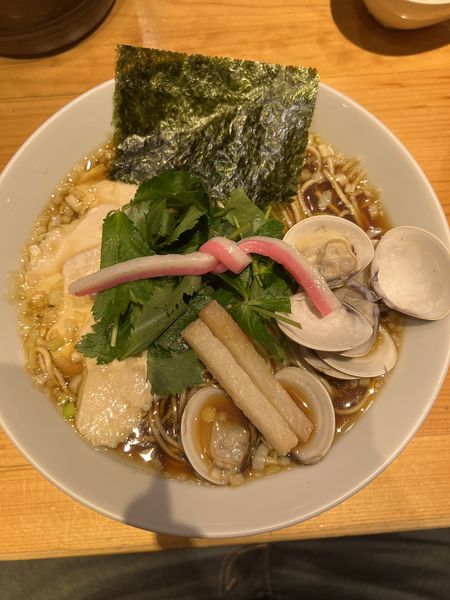 「蛤SOBA1100円+大盛100円+卵かけご飯300円」@Ginza Noodles むぎとオリーブの写真