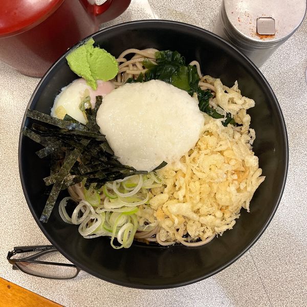 「冷やしまかないそば」@そば処 かめや 神田西口店の写真