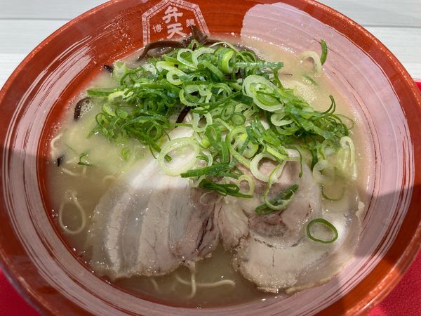 「ラーメン」@博多ラーメン専門店 麺屋 博多 弁天堂 イオンモール甲府昭和店の写真