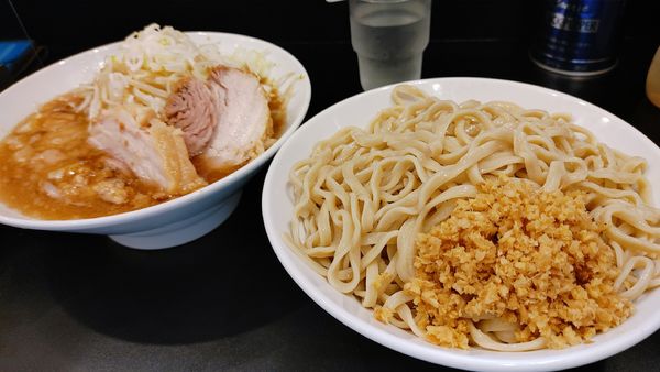 「納豆辛子つけ麺・大盛・ショウガ(ヤサイ)￥1,400」@豚風。の写真