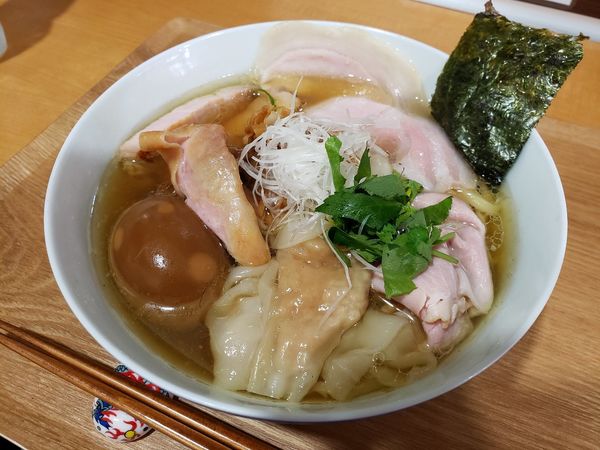 「特製塩らーめん」@らーめん亭 ひなり竜王の写真