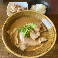 味噌チャーシュー麺1030円+唐揚げ&小ライス400円