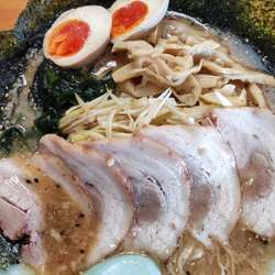 【黒豚】味噌ネギチャーシュー メンマ/海苔/+αトッピ