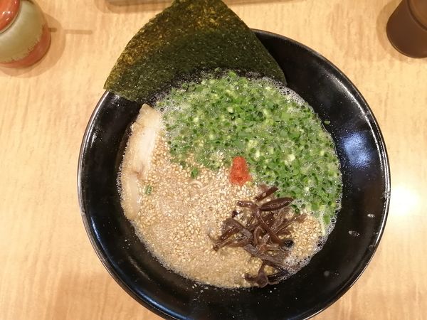 「ゴマねぎラーメン（普通）＋替え玉（バリカタ）」@博多らーめん 一真の写真