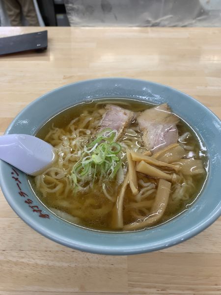「手打ちラーメン(700円)」@手打ちラーメン 万里の写真