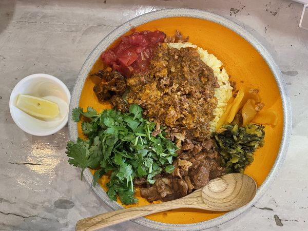 「ケニックカレー× 魯肉飯」@ケニックカレーの写真